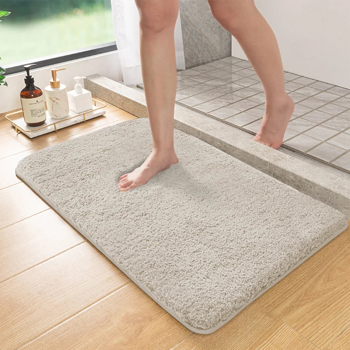 Tapis de salle de bain à poils longs, absorbant et antidérapant