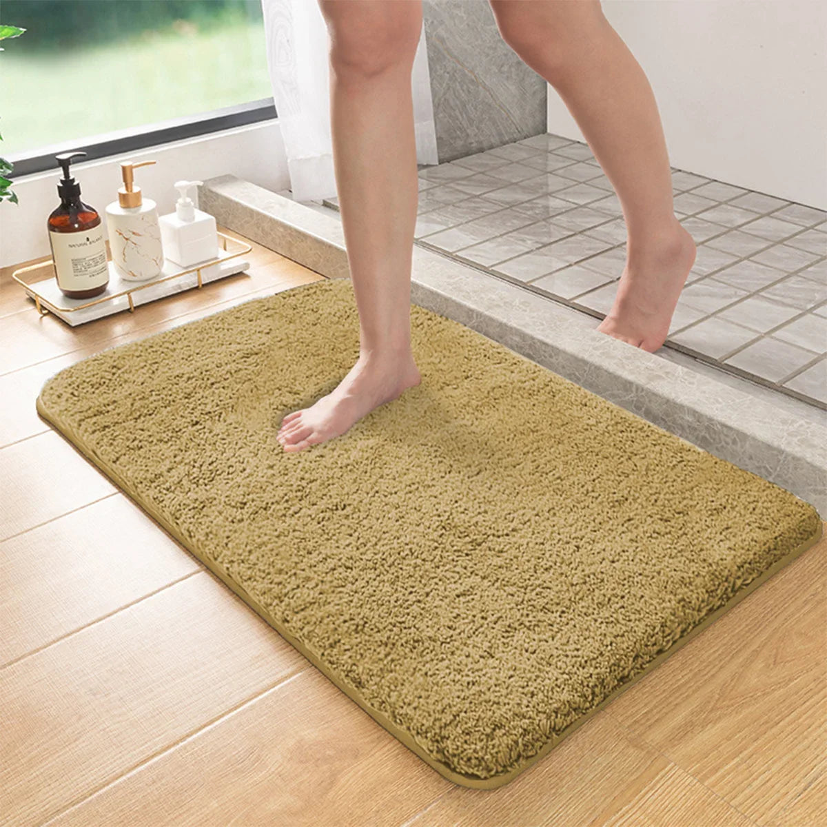 Tapis de salle de bain à poils longs, absorbant et antidérapant